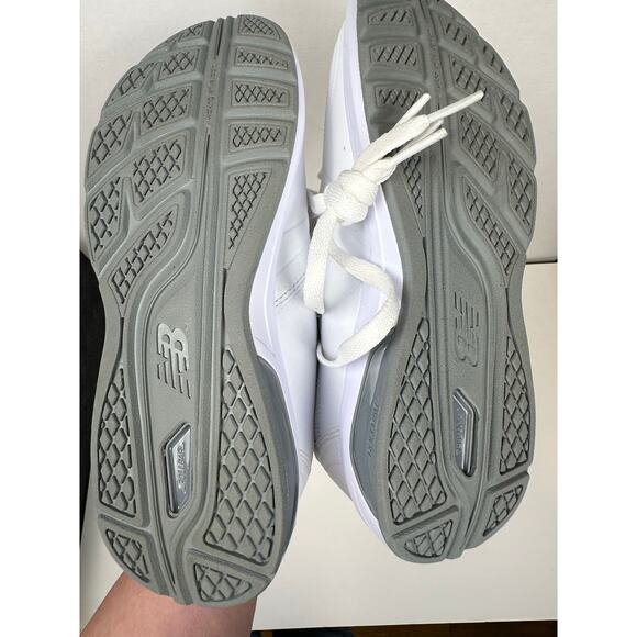 New Balance shoes - Picture 9 of 9